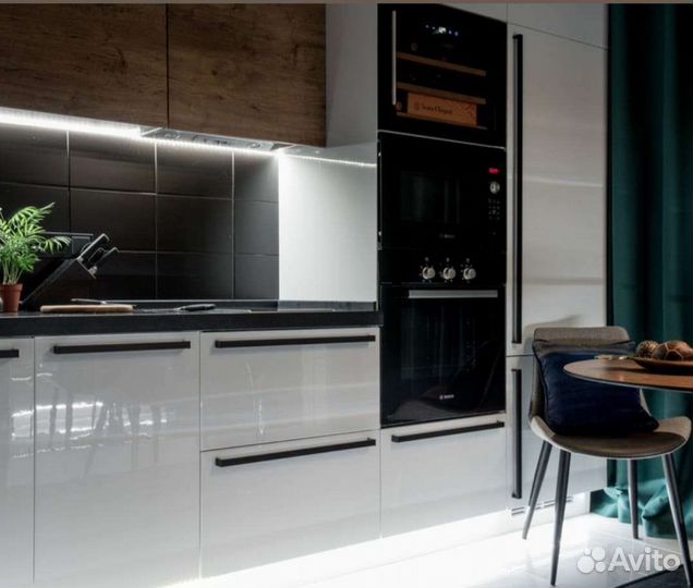 Кухня белая на заказ