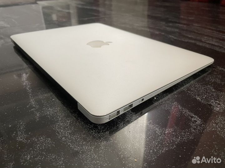 Macbook air 13 i7