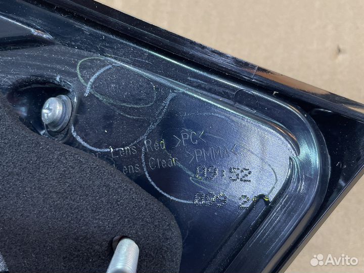 Задний фонарь Nissan Murano Z52