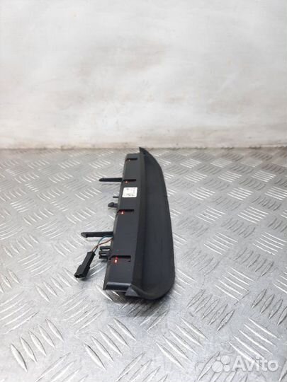 Стоп-сигнал Opel Vectra универсал 1.8 Z18XER 2007