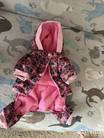 Комбинезон для маленькой собаки