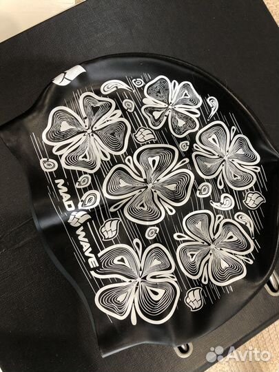 Шапочки для бассейна