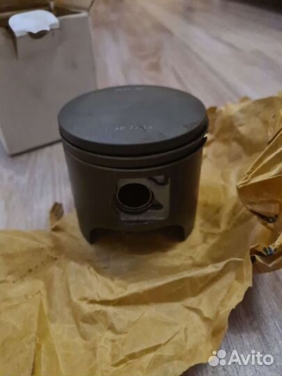 Поршень оригинал 2204152 Polaris IQ600