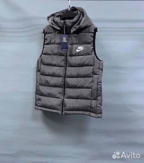 Спортивная жилетка Nike