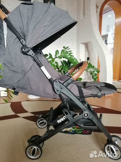 Прогулочная коляска бу