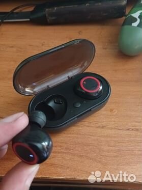 Беспроводная Bluetooth-гарнитура с микрофоном