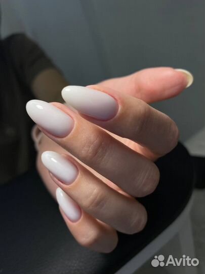 Мастер маникюра