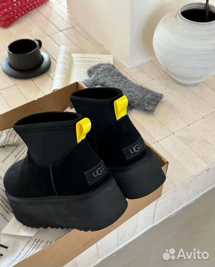 Угги женские UGG Classic Mini Dipper Black