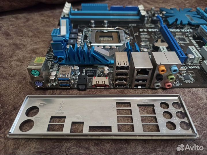 Материнская плата P7P55D-E LX сокет 1156