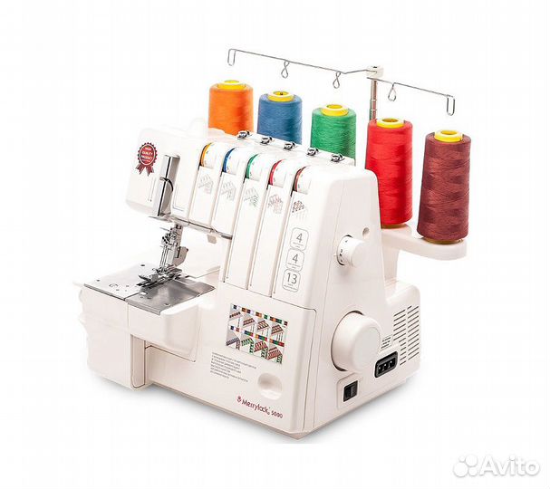 Коверлок Merrylock 5000 белый