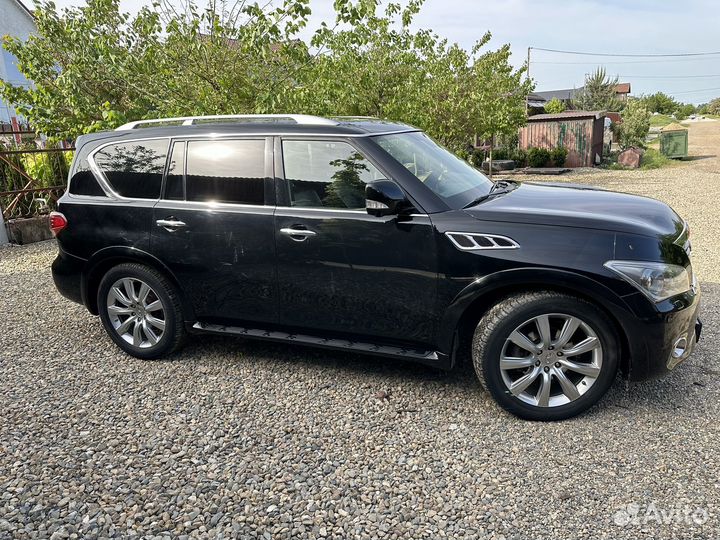 Infiniti QX56 5.6 AT, 2010, 291 000 км