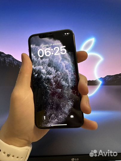 iPhone 11 Pro, 64 ГБ