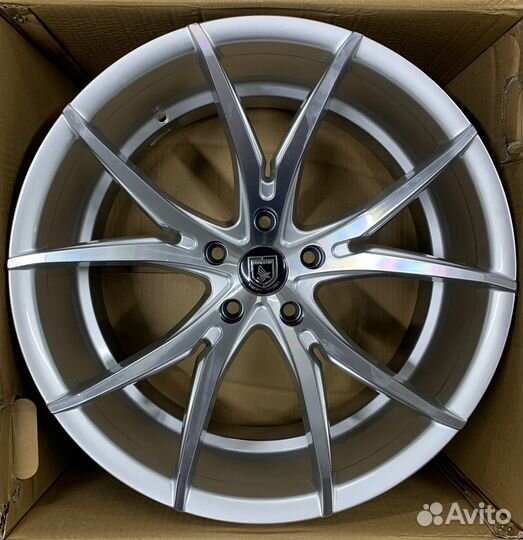 Диски на Range Rover Рендж Ровер R20