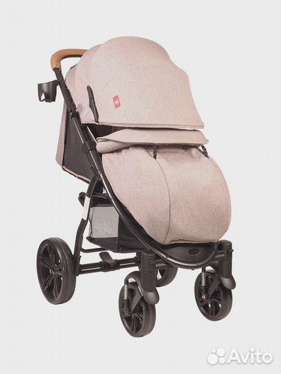 Прогулочная коляска на больших колесах