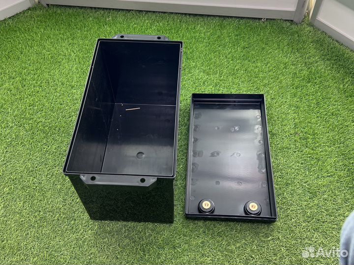 Корпус под аккумулятор 19*34,5*24,5 с трещиной 000