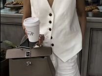 Костюм женский жилетка с шортами в стиле Zara