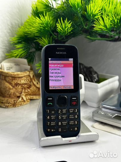 Nokia 100