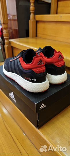 Кроссовки Adidas 41 размер оригинал