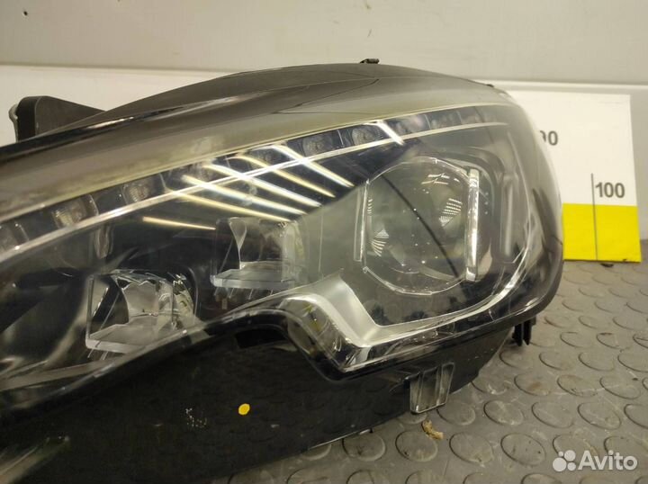 Фара левая Peugeot 308