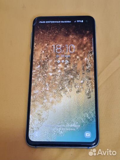 Samsung Galaxy S10e, 6/128 ГБ