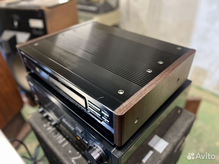 Сд проигрыаатель Denon dcd 1650