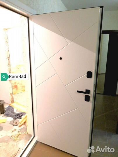 Стальная дверь 