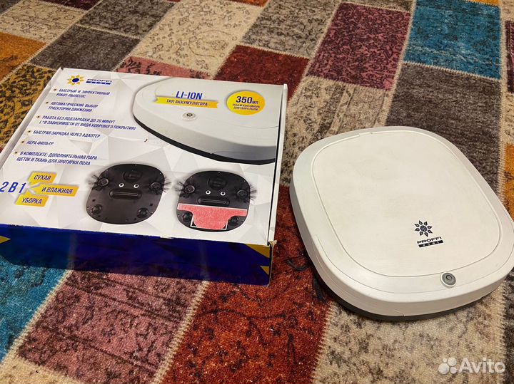 Робот пылесос