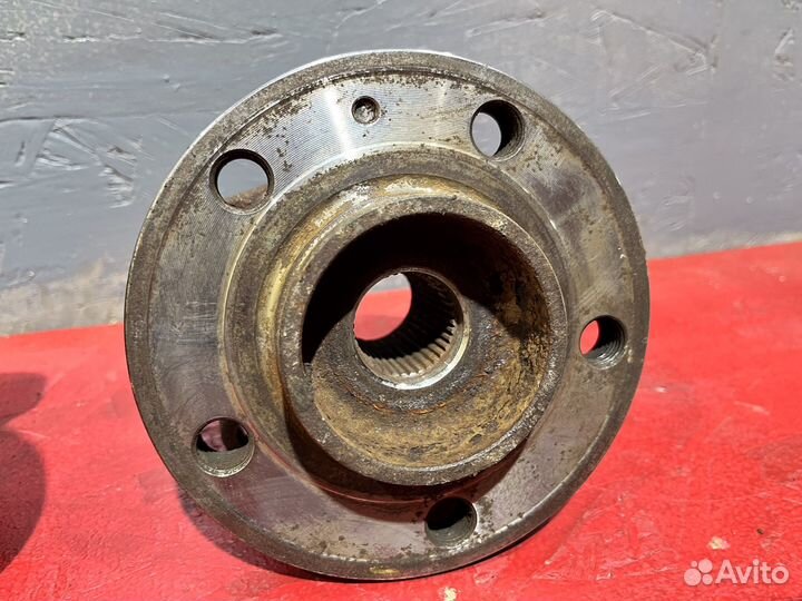 Задние ступицы Volvo XC90 2002-2014