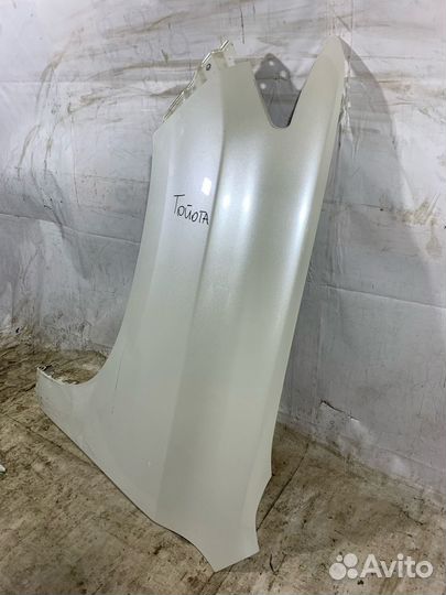 Крыло переднее левое Toyota Land Cruiser Prado 150