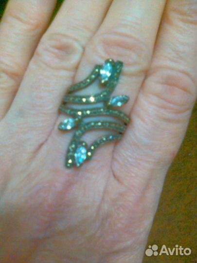 Серебряное кольцо