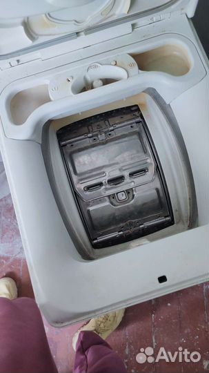 Стиральная машина с вертикальной загрузкой