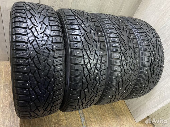 Nokian Tyres Nordman 7 SUV 215/65 R16
