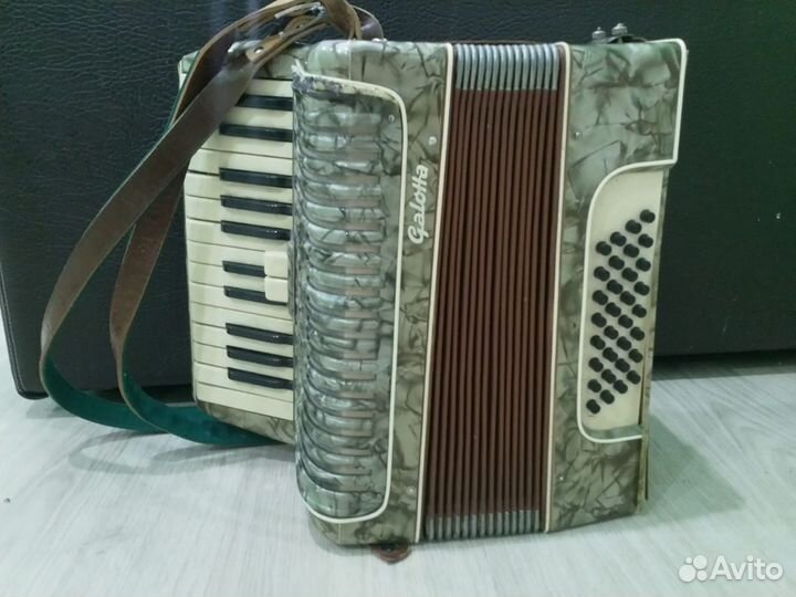 Аккордеоны и баяны