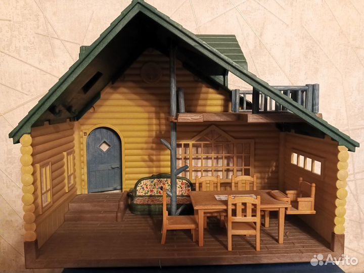 Коттедж с зеленой крышей Sylvanian Families