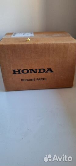 Натяжитель приводного ремня Honda 311705G0A02