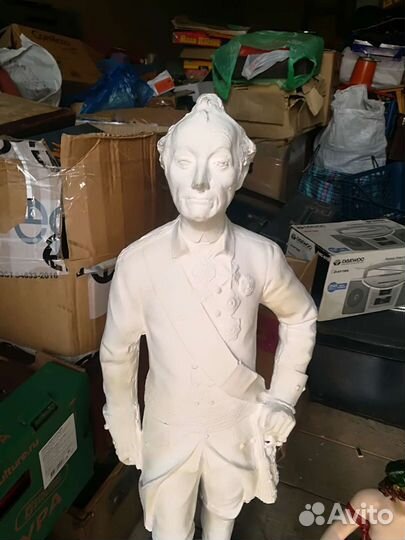 Статуэтка Суворова