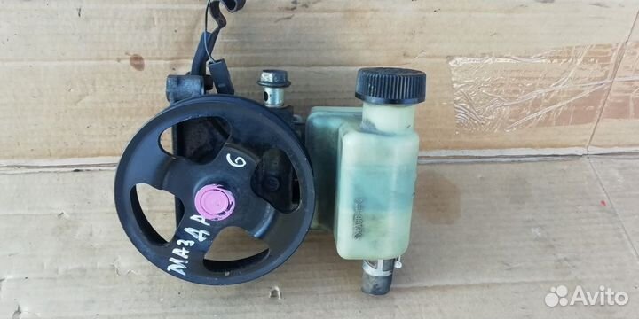 Насос гур Mazda 6 (GG) 2002-2008 год