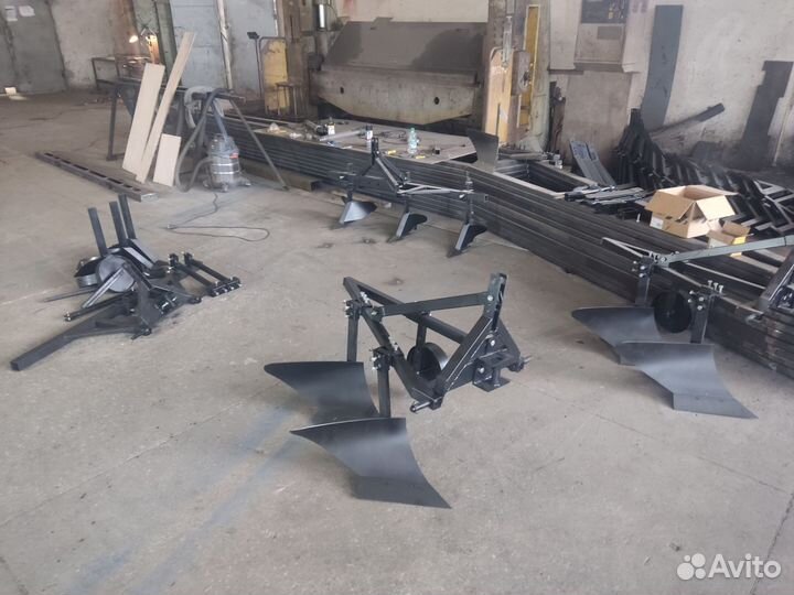 Плуг для минитрактора