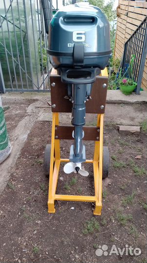 Тележка под лодочный мотор 6 л.с. 4 такта