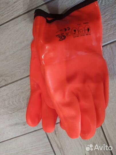 Продаю перчатки