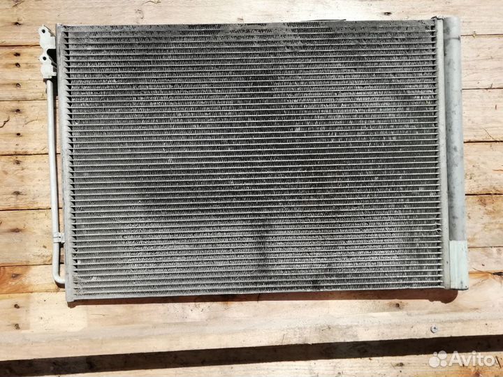 BMW F07, F10, F11, F12, F13, F01, F02 радиатор кон