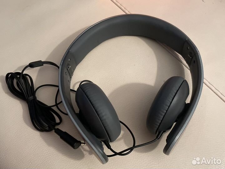 Наушники Shure STH-145E