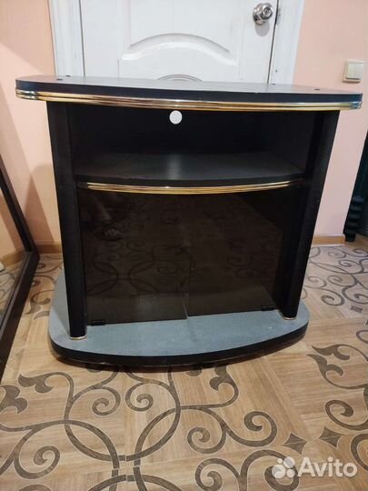 Столик- тумба под телевизор бу