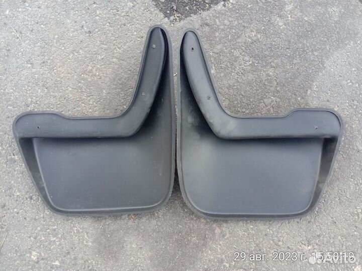 Брызговики задние комплект Renault Sandero