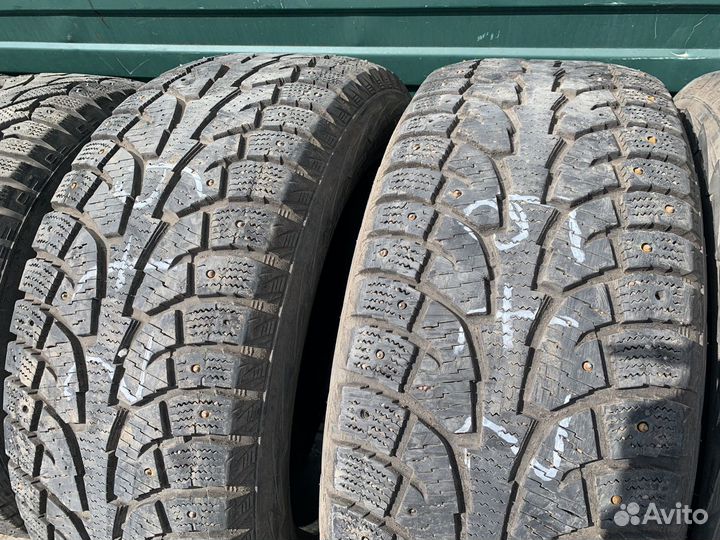 Hankook AH33 255/55 R18