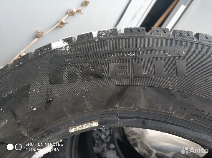 Pirelli Ice Zero 225/65 R17