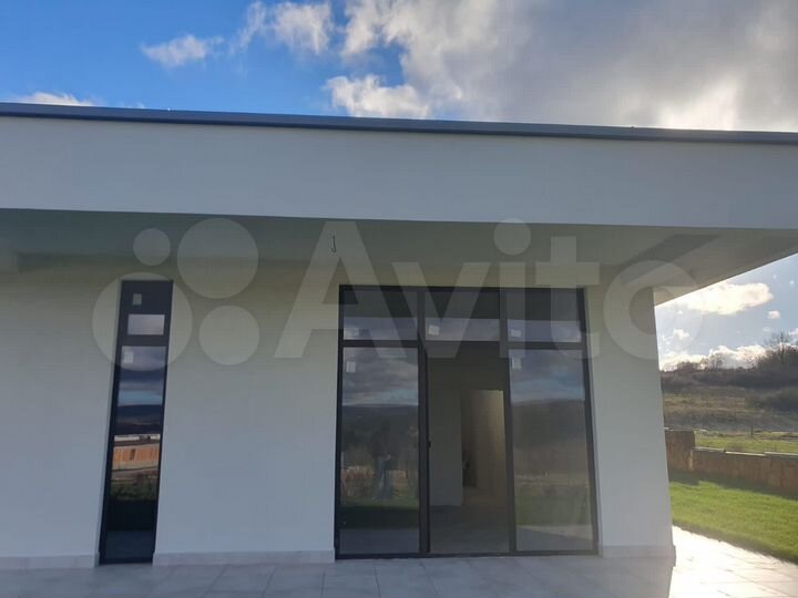 Таунхаус 267 м² на участке 9 сот.