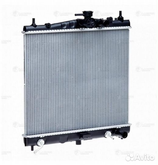 Luzar LRC 141AX Радиатор охл. для а/м Nissan Micra (02) /Note (06) AT