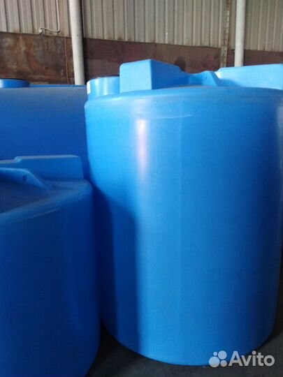 Емкость пластиковая в ассортименте под воду