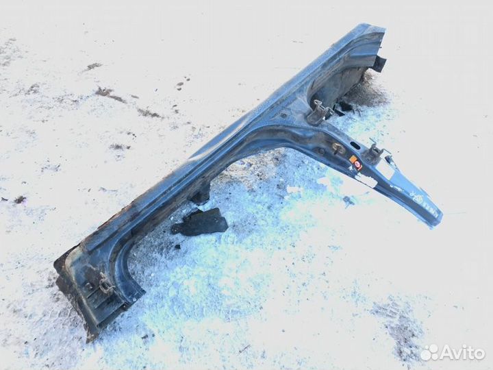 Порог со средней стойкой правый Nissan Almera N16